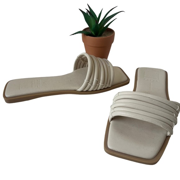Dolce Vita NYX Flat Sandals Womens Shoes Sz 9 Cream Square Toe Slip On Strappy - Picture 2 of 11